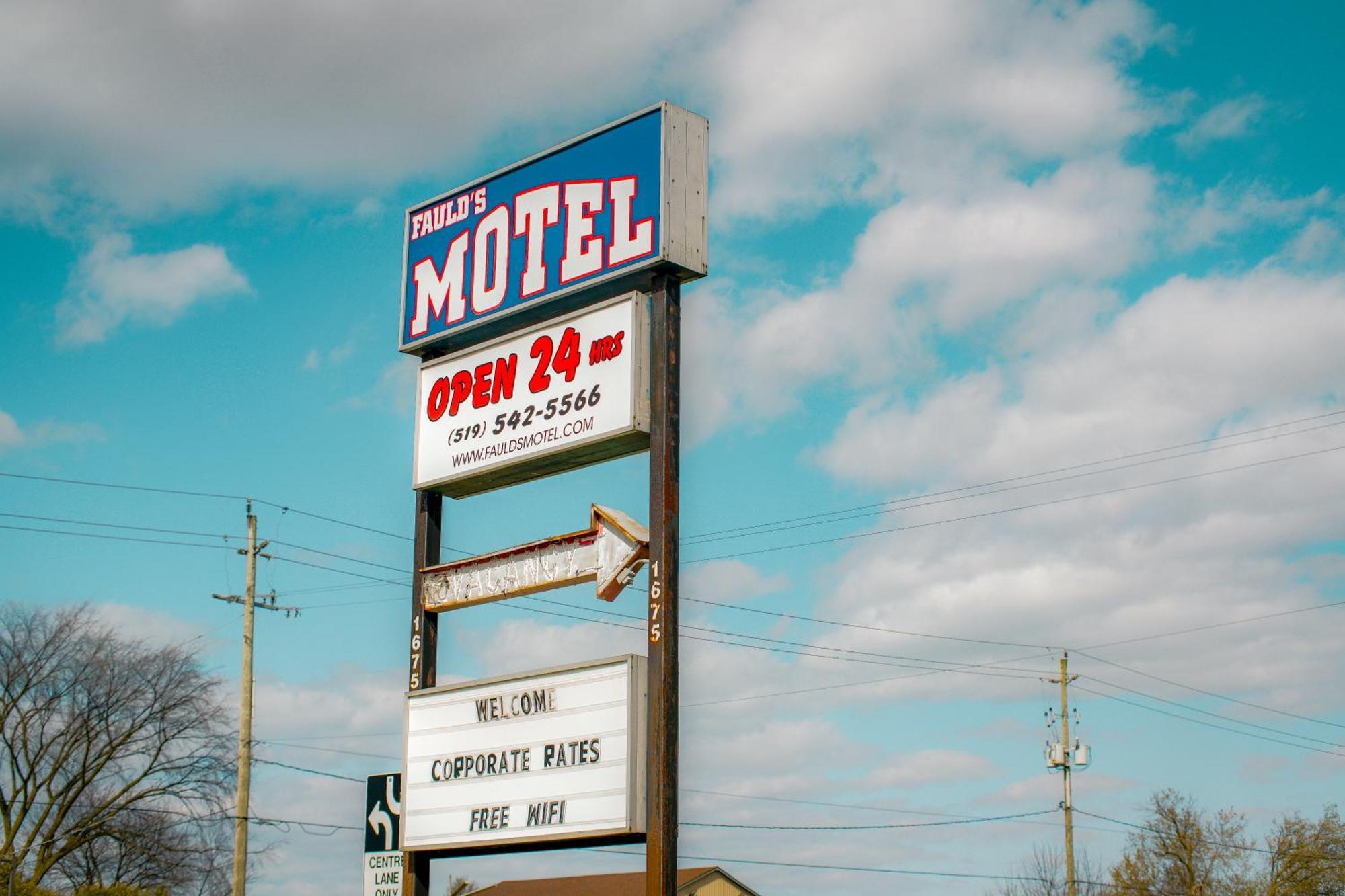 Faulds Motel Sarnia Zewnętrze zdjęcie